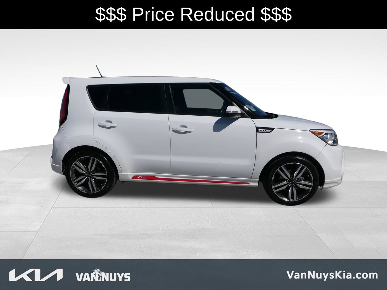 Used 2014 Kia Soul + image 3