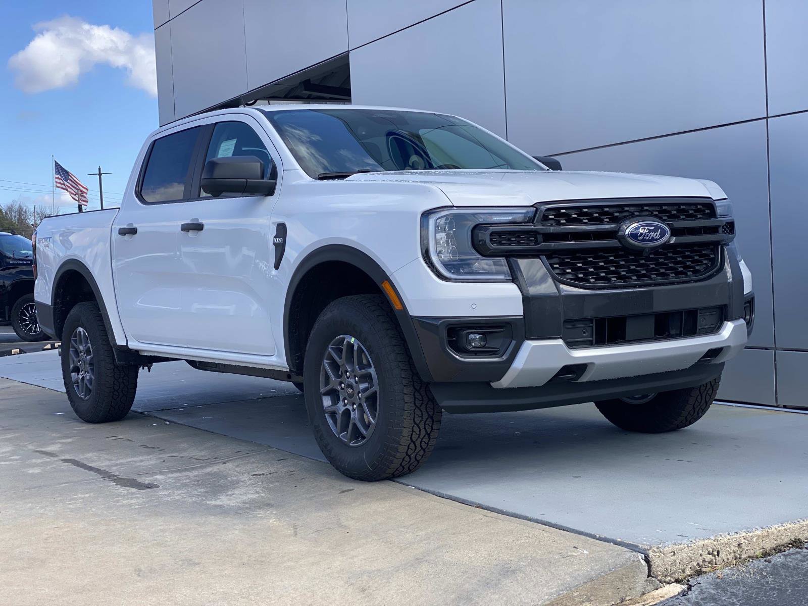 New 2026 Ford Ranger XLT w/ Technology Package