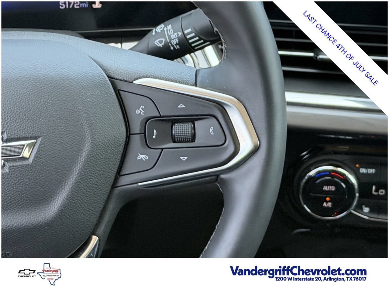 Used 2026 Chevrolet Trax ACTIV w/ Driver Confidence Package FWD image 14