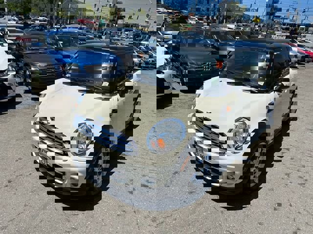 Used 2012 MINI Cooper Hardtop image 3