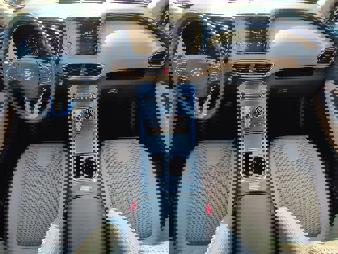 Used 2022 Hyundai Santa Fe SEL image 15