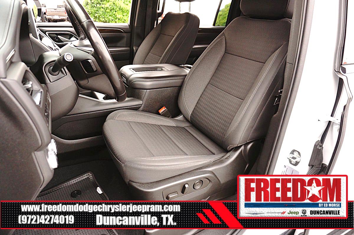 Used 2022 GMC Yukon XL SLE w/ Gmc Pro Safety Plus Package AWD/4WD image 13