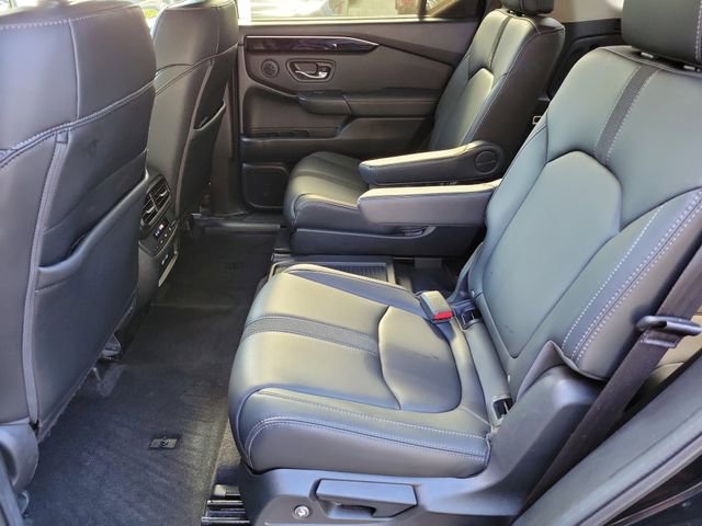 Used 2023 Honda Pilot EX-L image 11