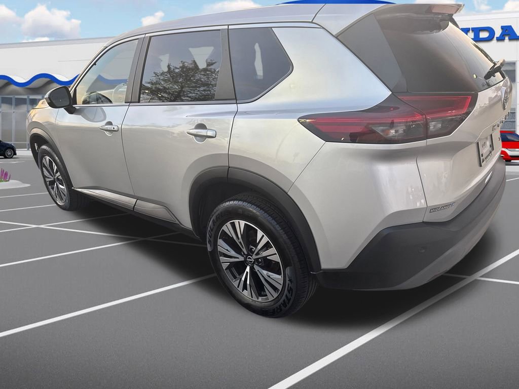 Used 2023 Nissan Rogue SV FWD image 6