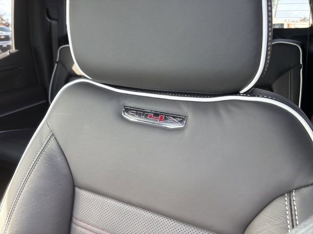 New 2026 GMC Sierra 1500 AT4X image 11