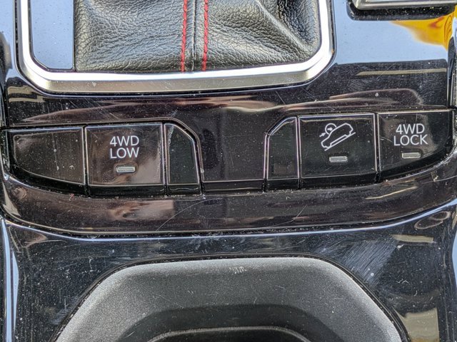 Used 2023 Jeep Compass Trailhawk image 27