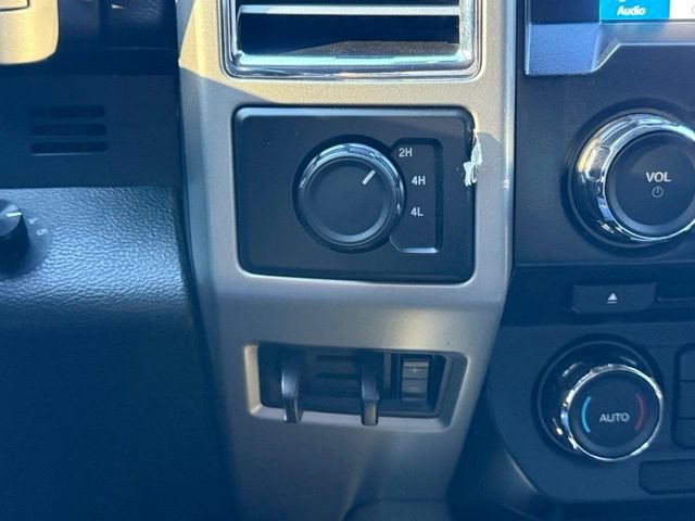 Used 2017 Ford F350 Lariat w/ Chrome Package AWD/4WD image 19
