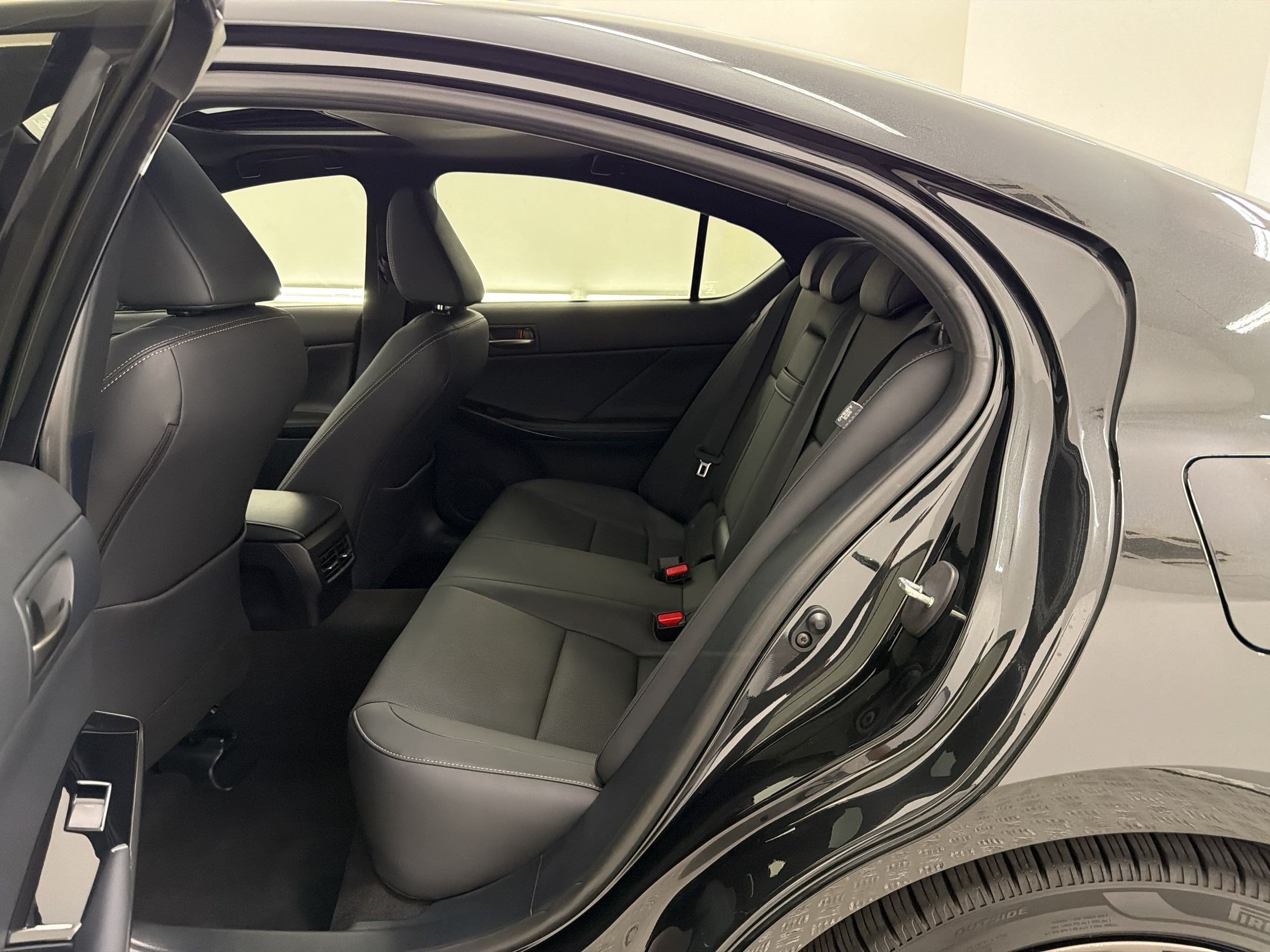 Certified 2024 Lexus IS 350 F Sport RWD image 28