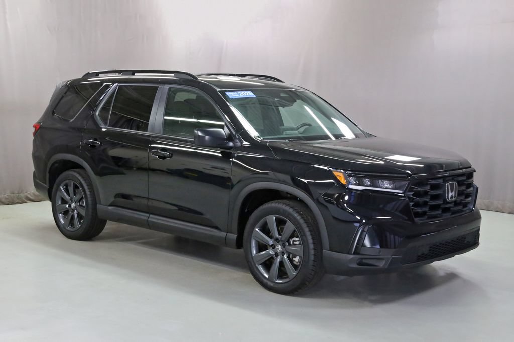 Certified 2025 Honda Pilot Sport