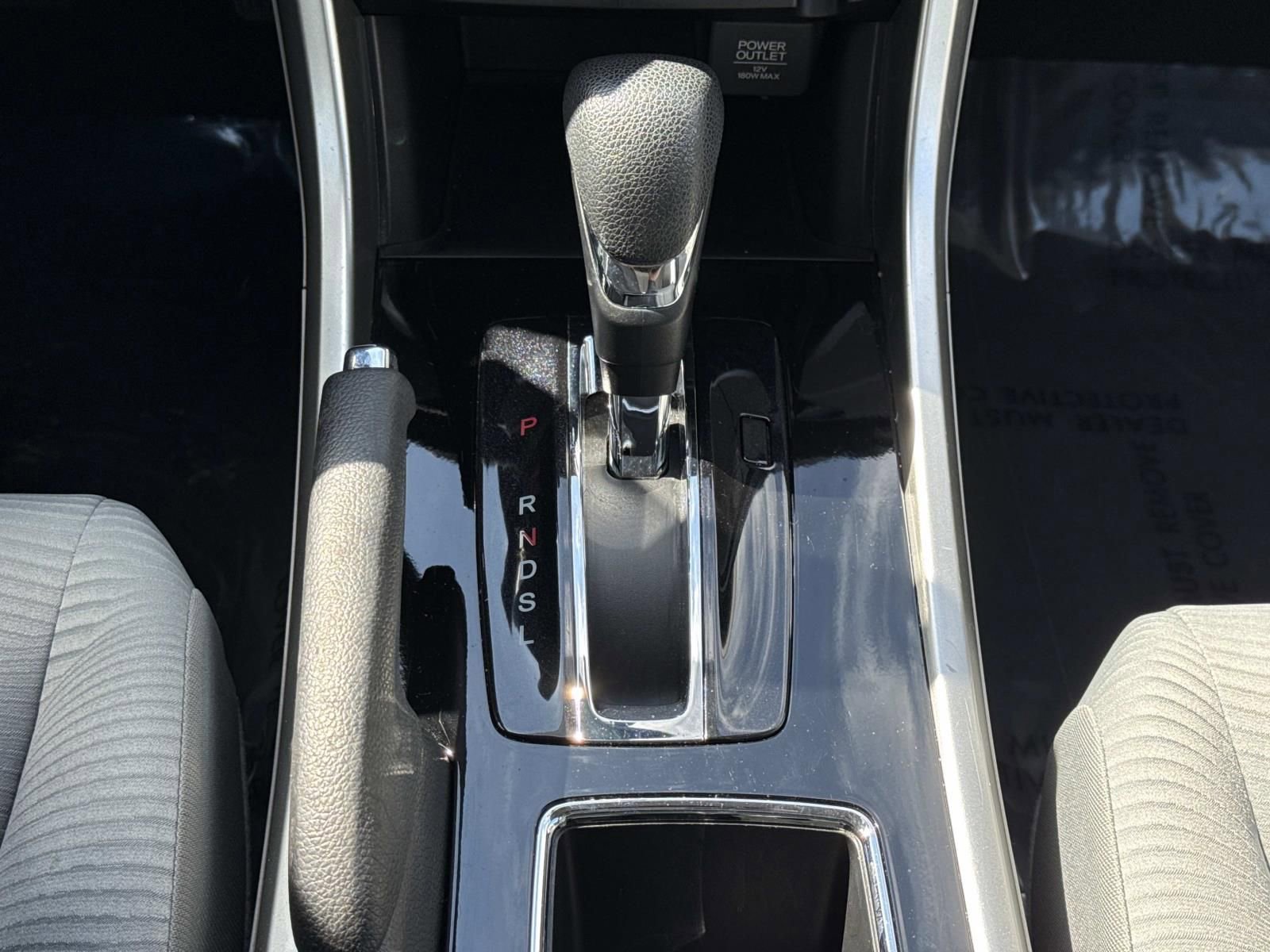 Used 2016 Honda Accord LX image 13