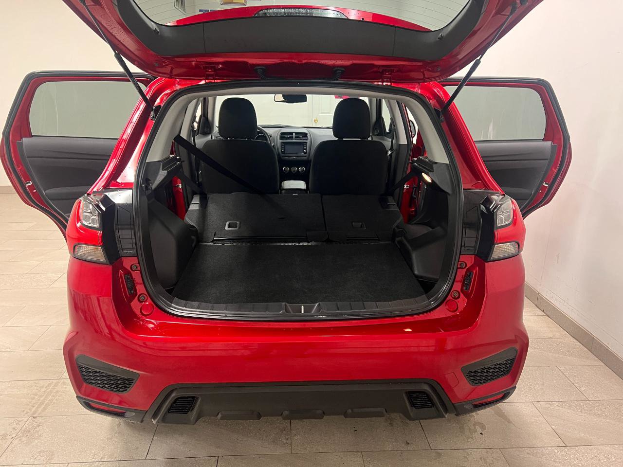 Used 2024 Mitsubishi Outlander Sport AWD image 19