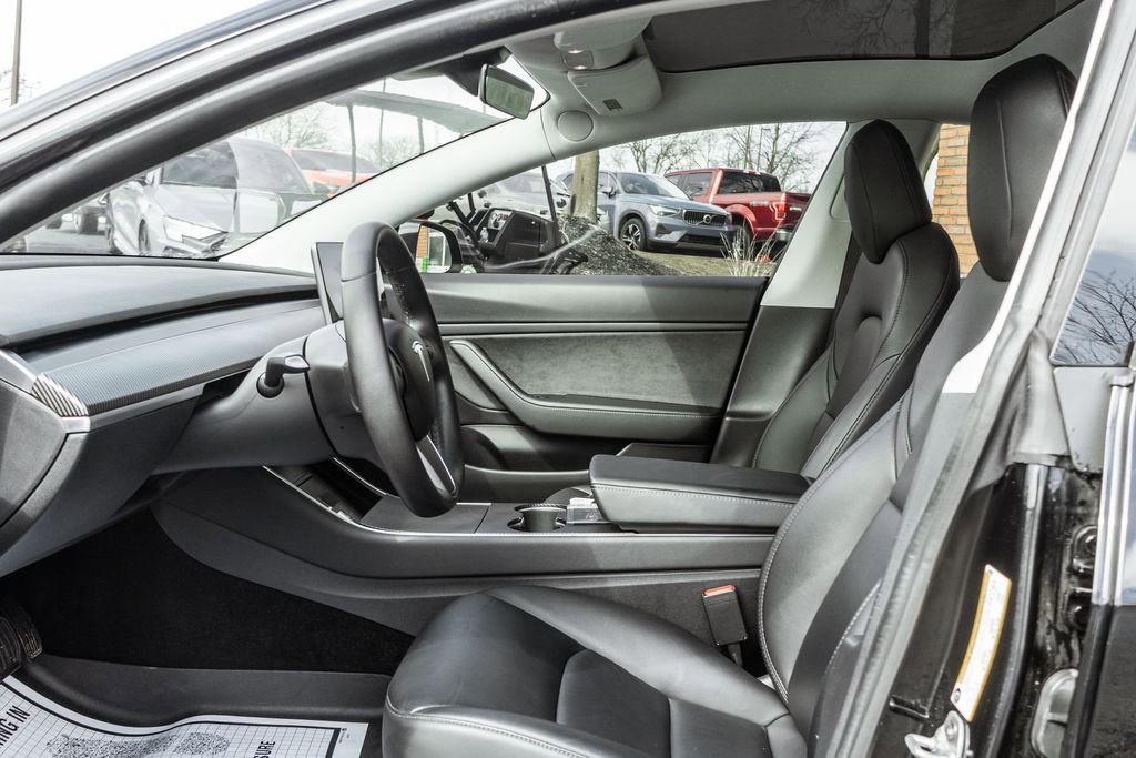 Used 2020 Tesla Model 3 Long Range image 24