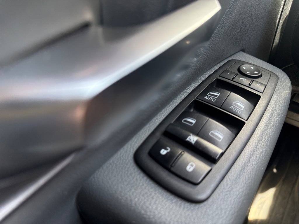 Used 2022 RAM 1500 Big Horn AWD/4WD image 28