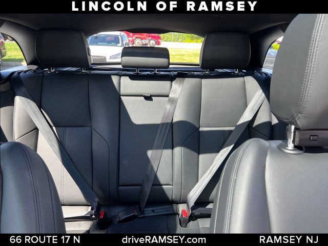 Used 2024 Land Rover Range Rover Velar Dynamic SE AWD/4WD image 14