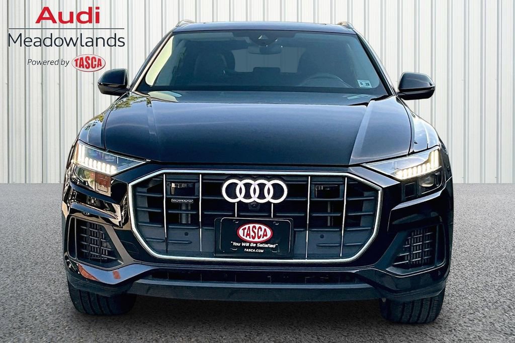 Used 2023 Audi Q8 Premium w/ Convenience Package AWD/4WD image 2