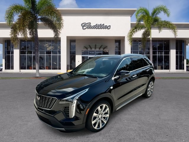 Certified 2023 Cadillac XT4 Premium Luxury FWD image 1