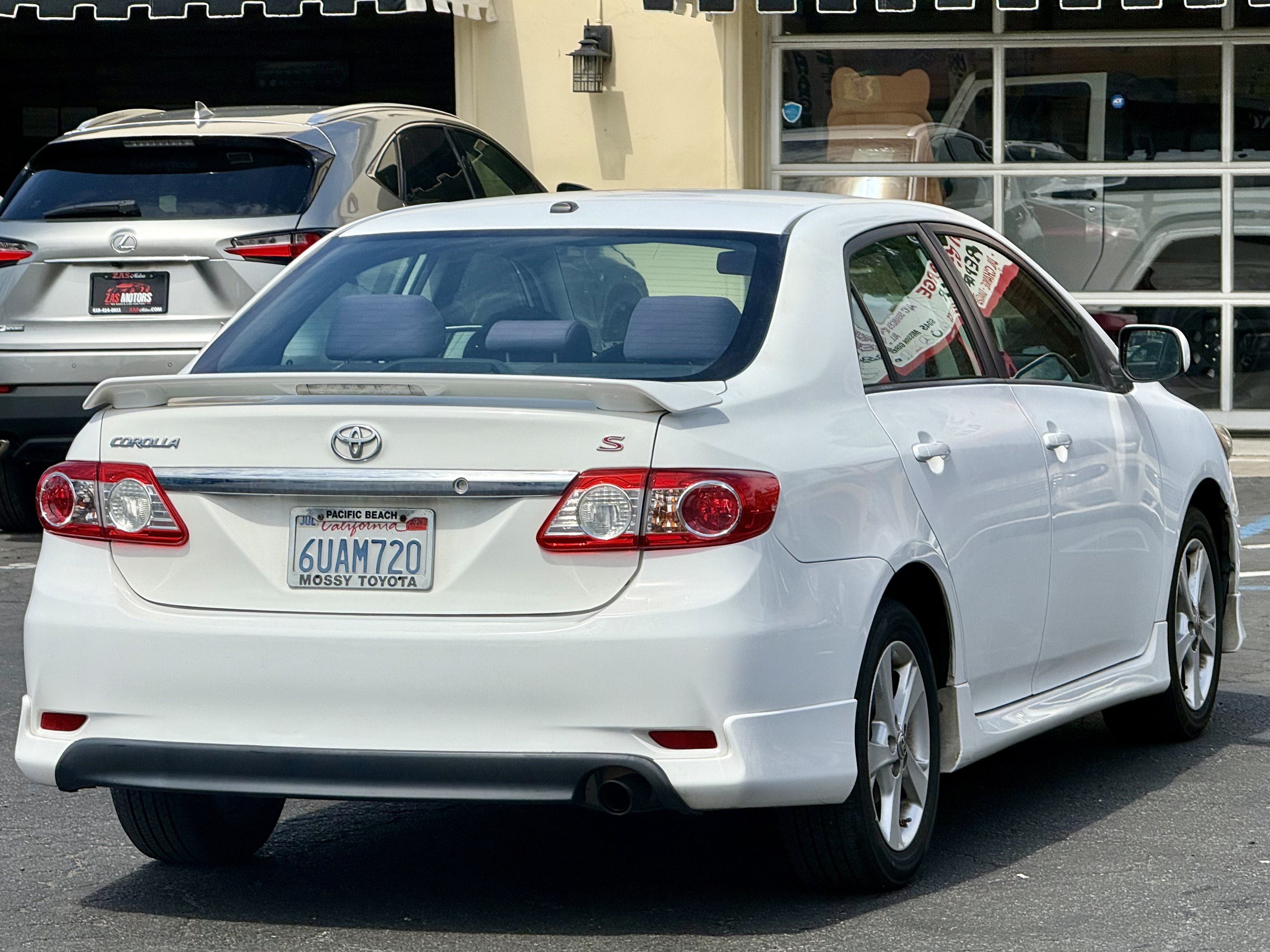 Used 2012 Toyota Corolla S FWD image 5
