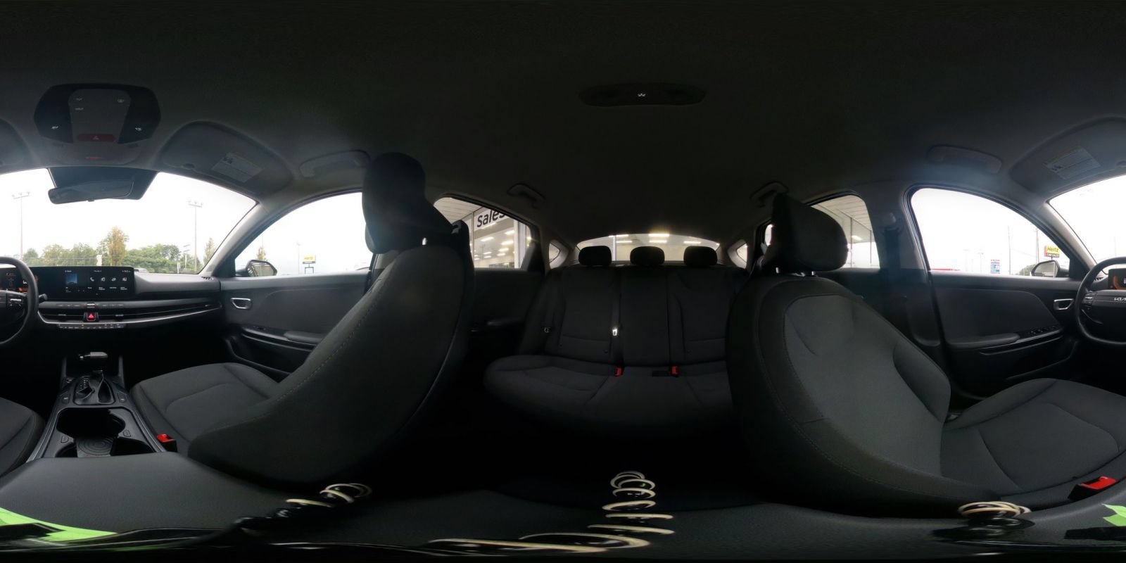 Used 2025 Kia K4 FWD image 36