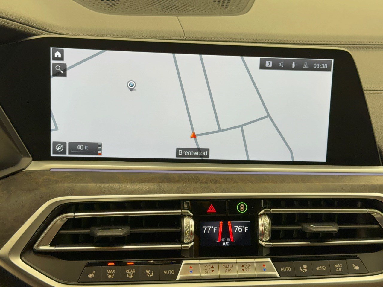 Used 2022 BMW X5 xDrive40i AWD/4WD image 23
