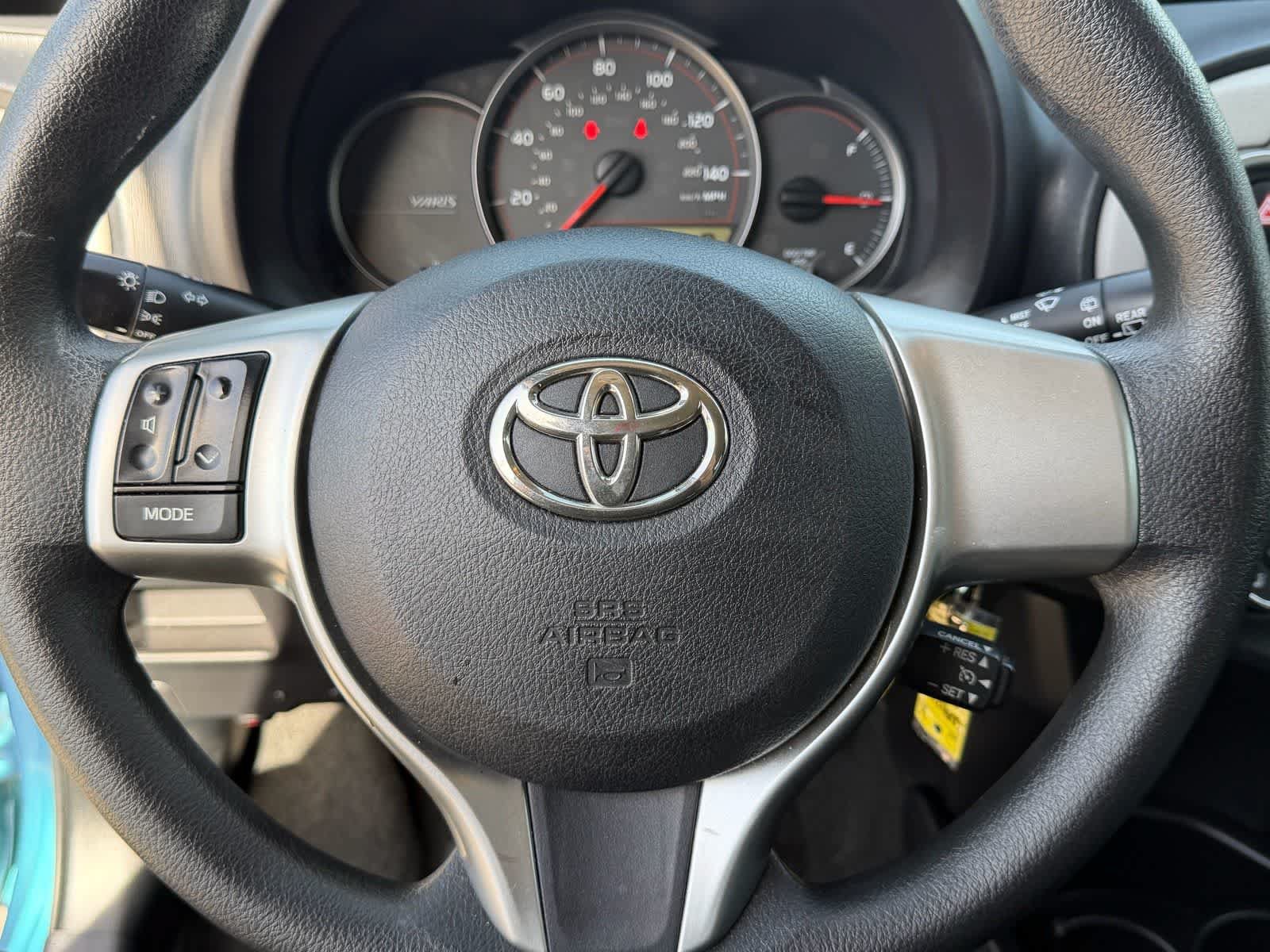 Used 2012 Toyota Yaris LE FWD image 31