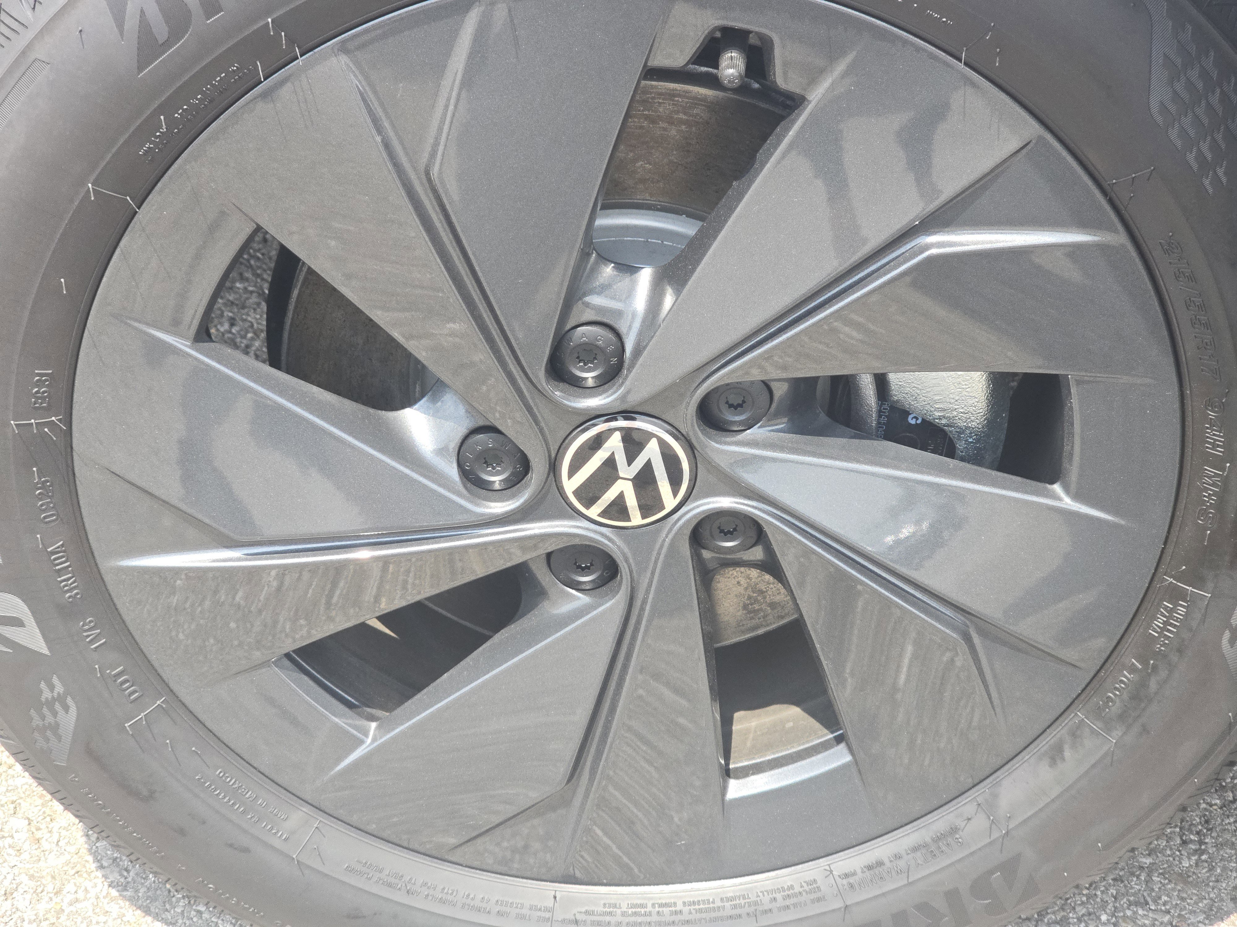 New 2025 Volkswagen Taos S image 16