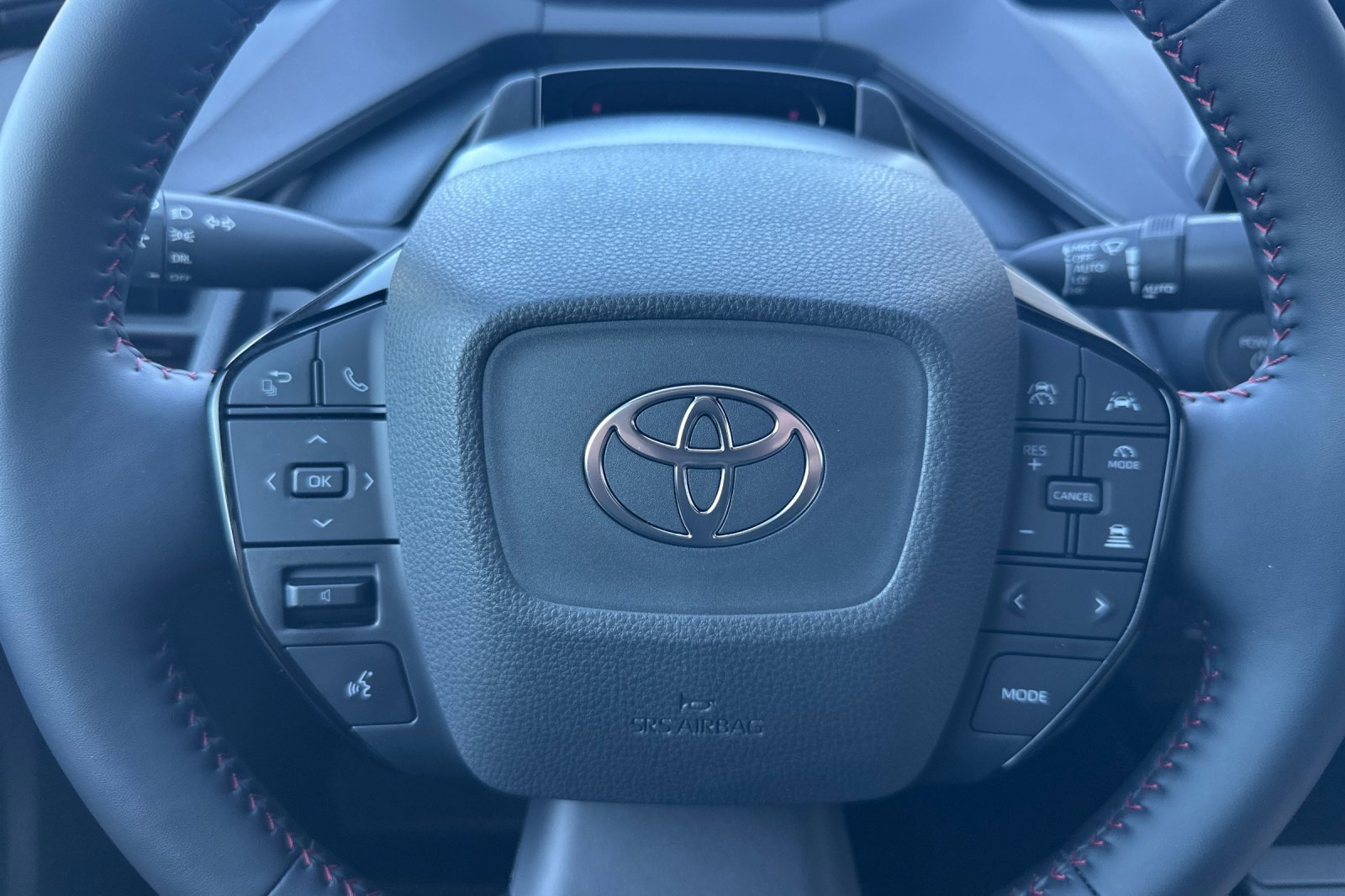 Used 2026 Toyota Prius Plug-In Hybrid image 28
