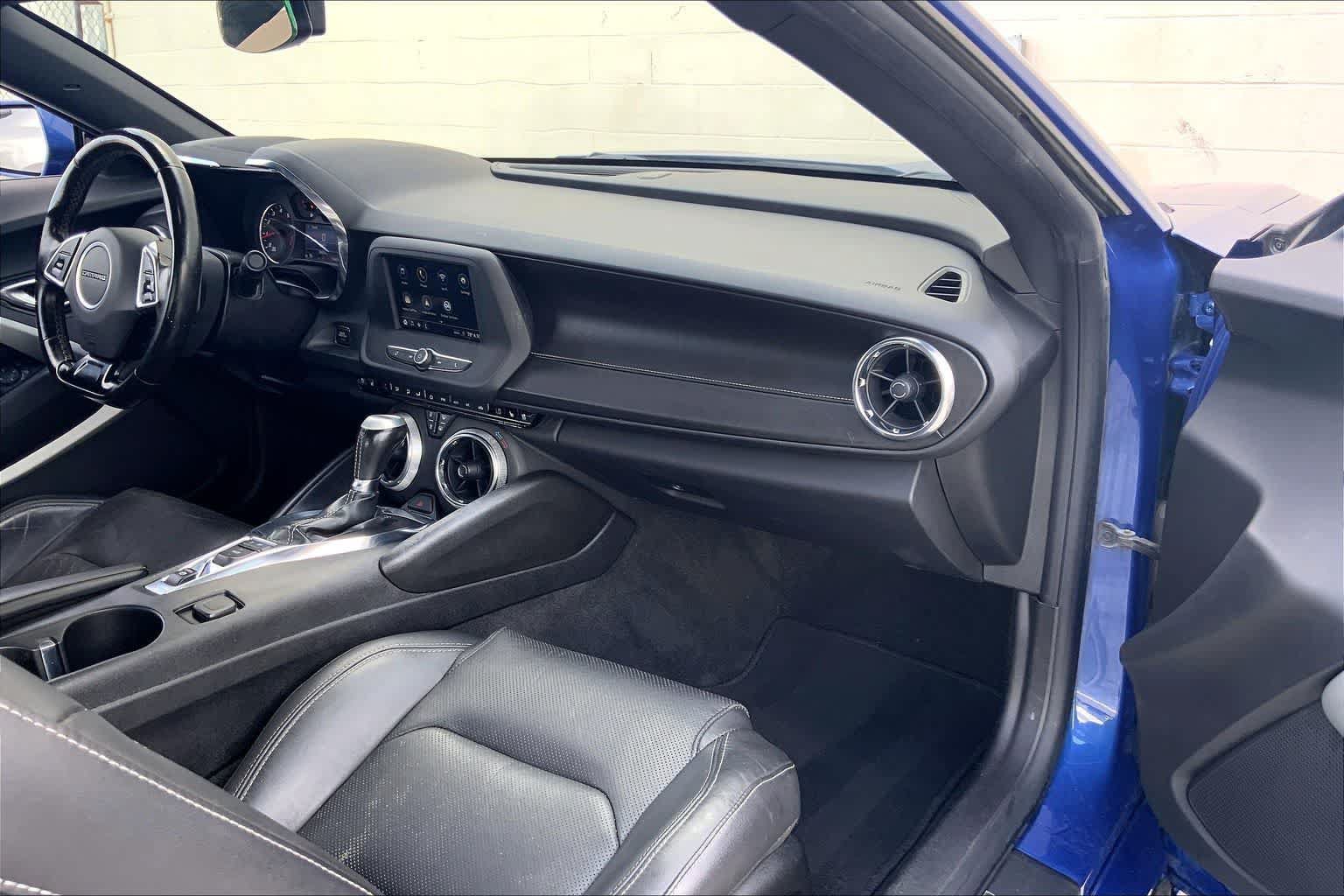 Used 2019 Chevrolet Camaro LT RWD image 22