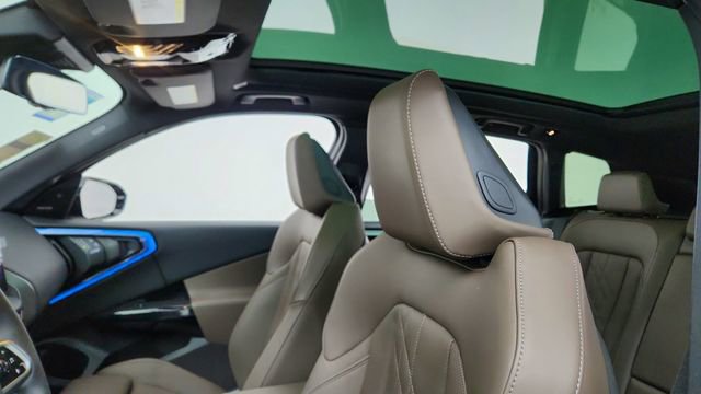 Used 2025 BMW X3 M50 w/ Premium Package image 33