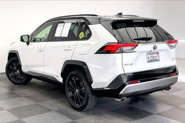 Used 2023 Toyota RAV4 XSE AWD/4WD image 10
