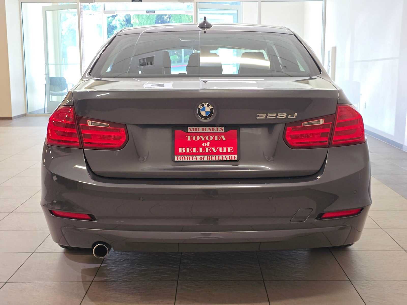 Used 2015 BMW 328d Sedan RWD image 5