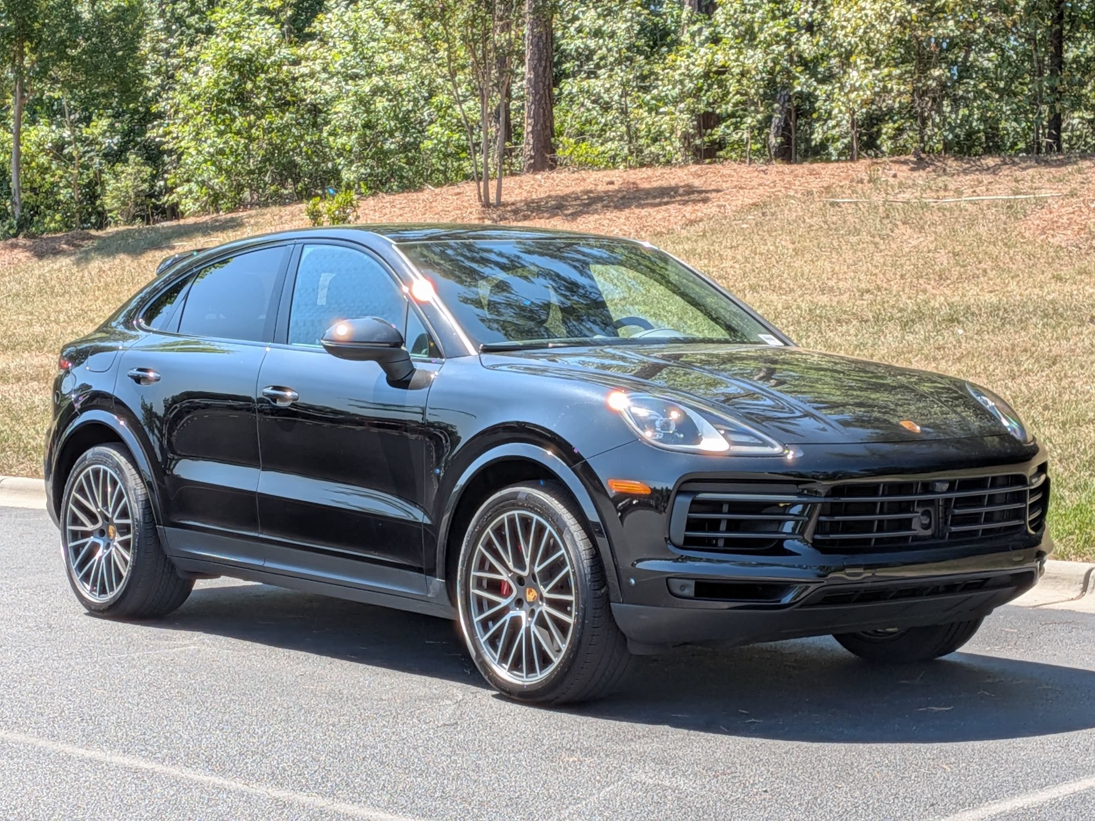 Certified 2023 Porsche Cayenne Platinum Edition AWD/4WD image 33