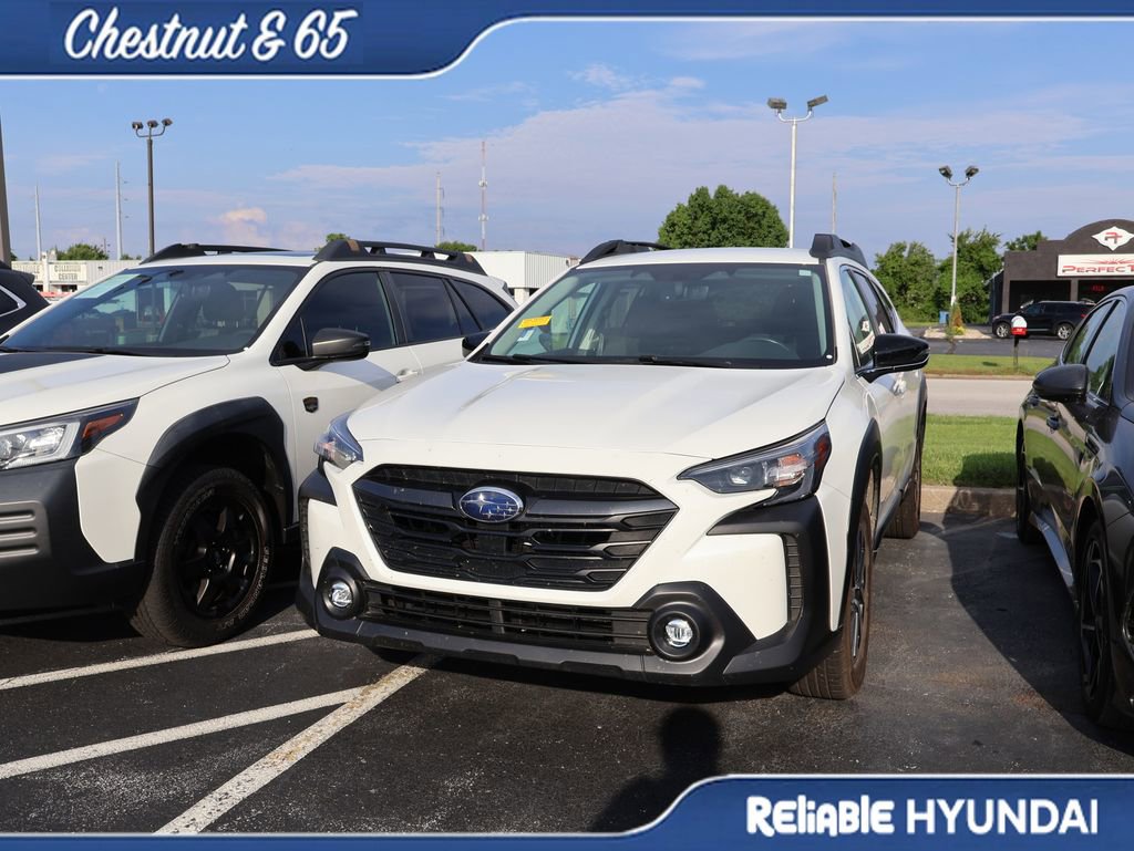 Used 2024 Subaru Outback Premium AWD/4WD image 11