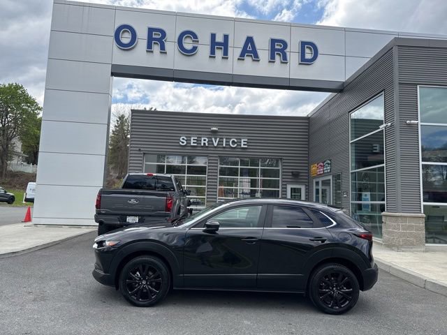 Used 2024 MAZDA CX-30 AWD 2.5 S w/ Select Sport Pkg image 2