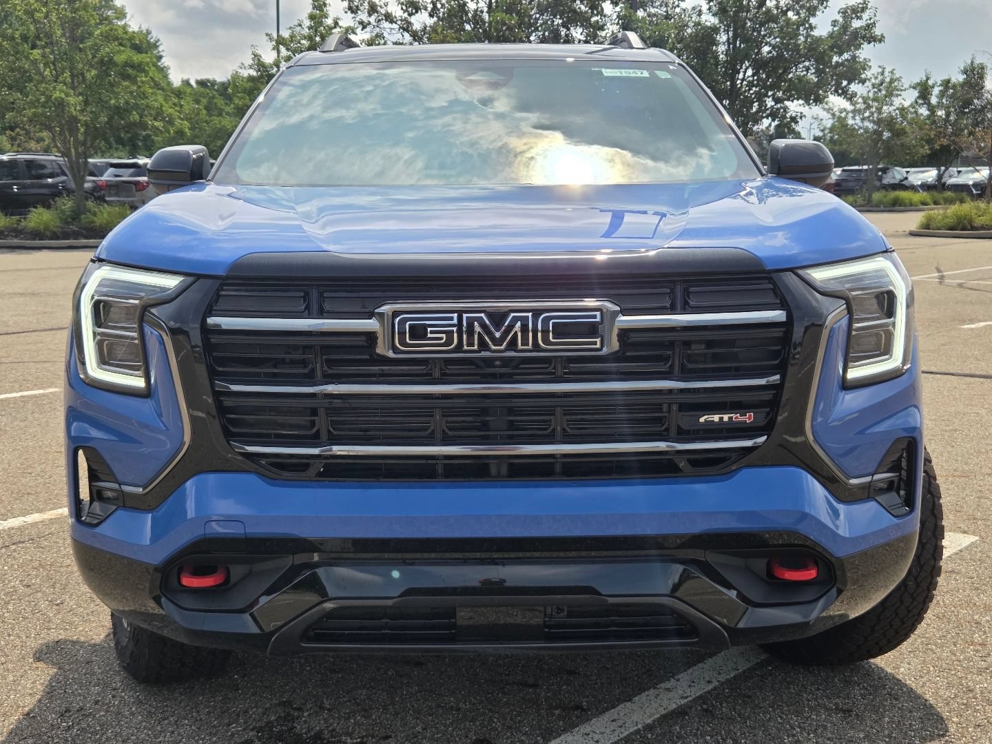 New 2026 GMC Terrain AT4 w/ Technology Package II AWD/4WD image 13