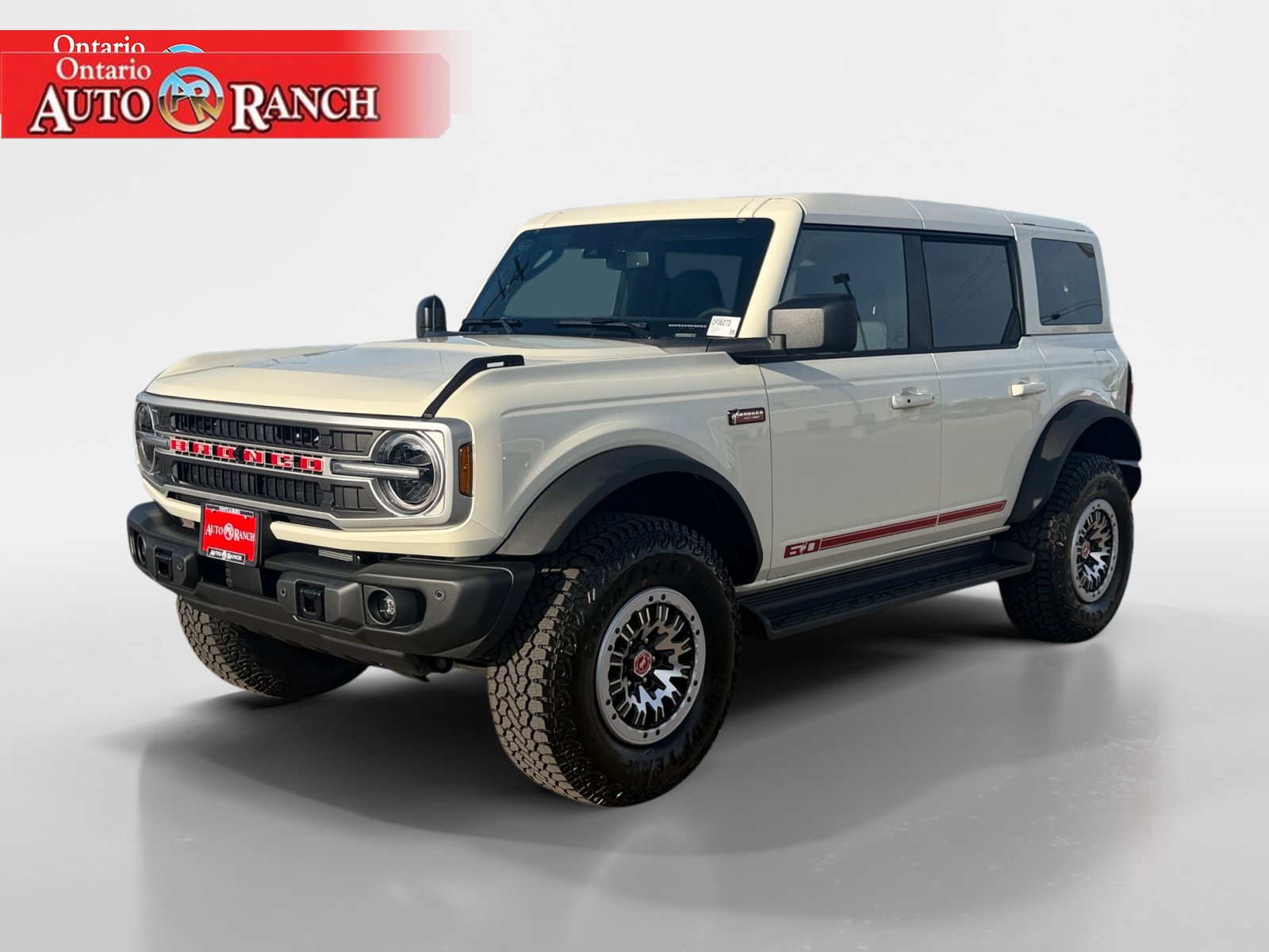 New 2026 Ford Bronco Outer Banks w/ Sasquatch Package AWD/4WD image 7