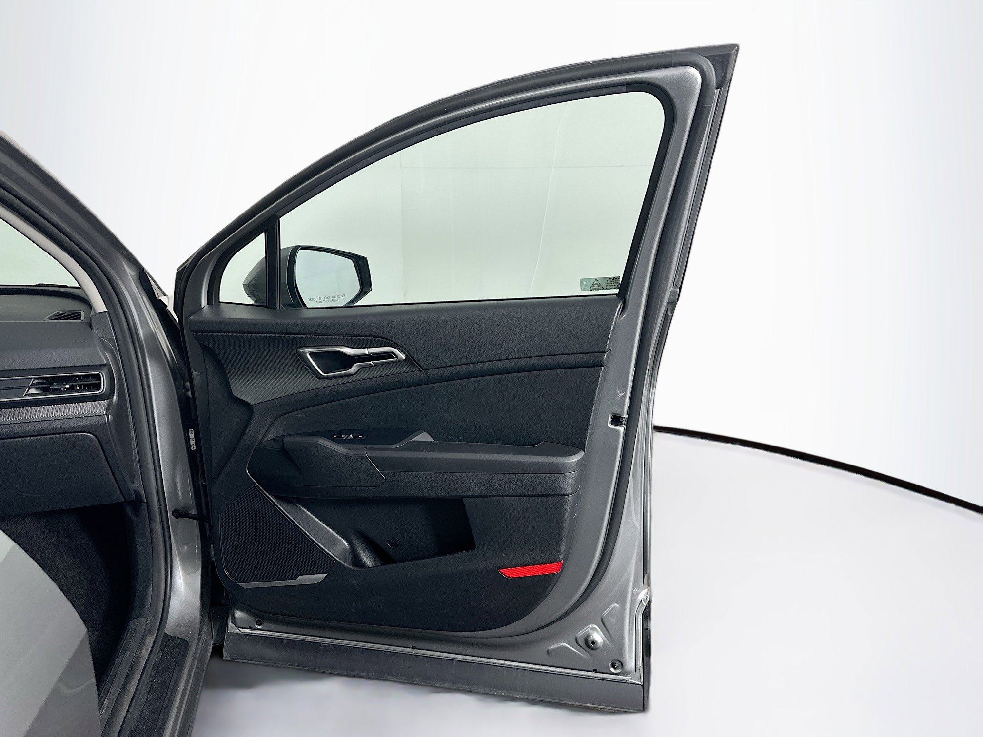 Used 2024 Kia Sportage LX image 30