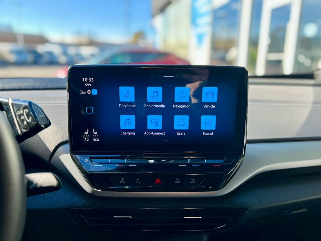 Used 2023 Volkswagen ID.4 Pro image 25