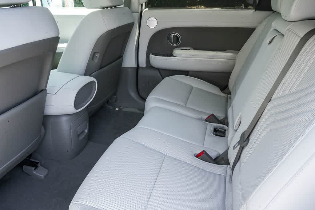 New 2026 Hyundai Palisade SEL Premium FWD image 18