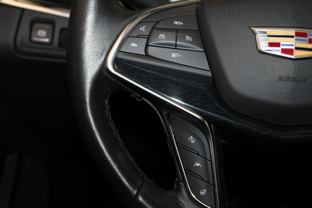 Certified 2023 Cadillac XT5 Premium Luxury w/ LPO, Floor Liner Package AWD/4WD image 23