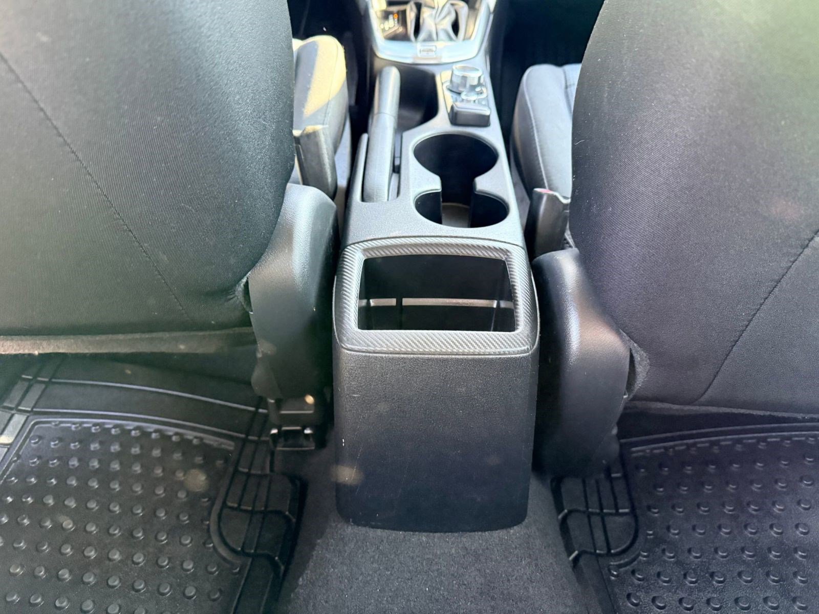 Used 2019 Toyota Yaris LE image 22