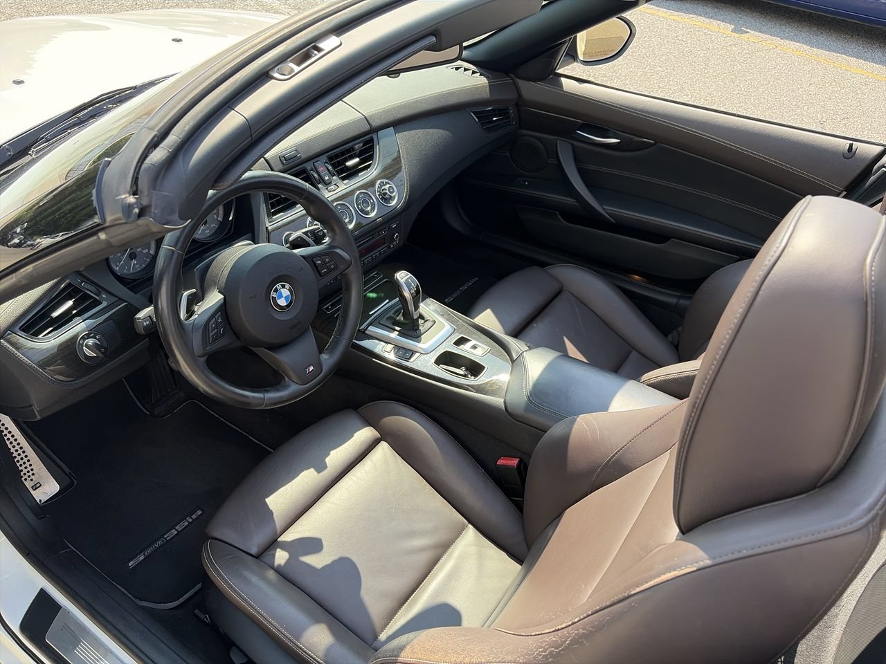 Used 2014 BMW Z4 sDrive35is RWD image 26