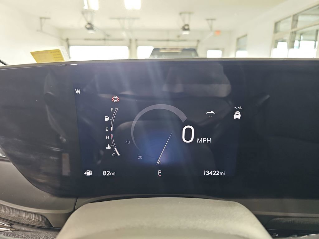 Certified 2025 Buick Envista Sport Touring w/ Experience Buick Package FWD image 25