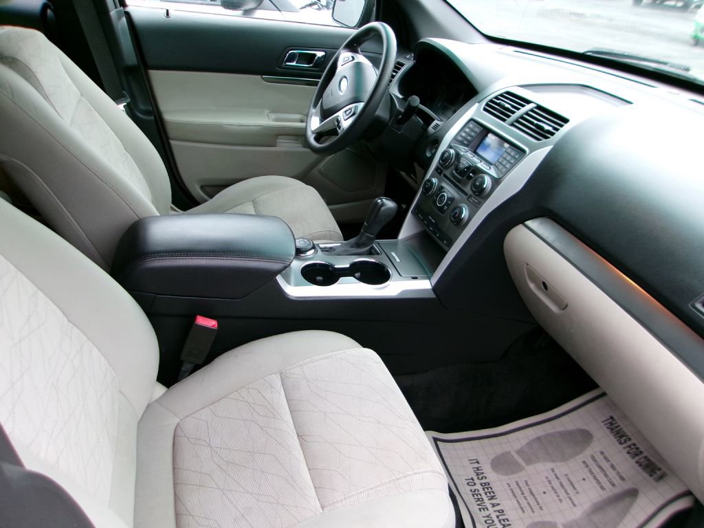 Used 2015 Ford Explorer 4WD image 17