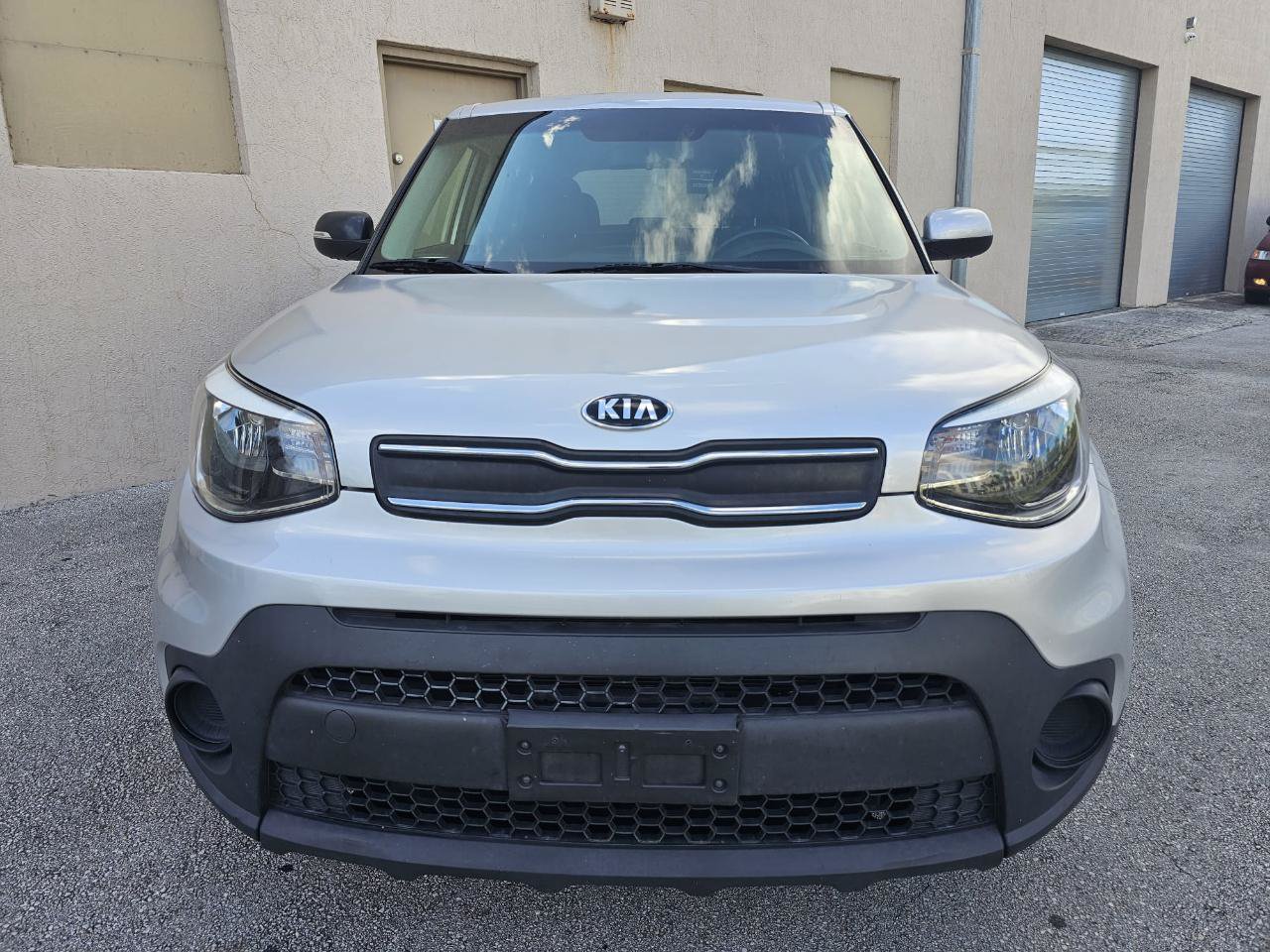 Used 2018 Kia Soul FWD image 16