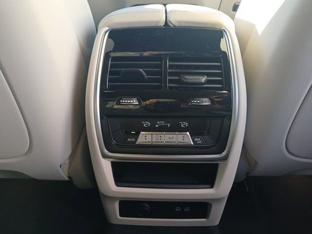 New 2026 BMW X5 sDrive40i image 14