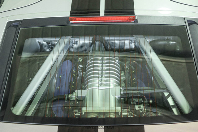 Used 2005 Ford GT RWD image 19