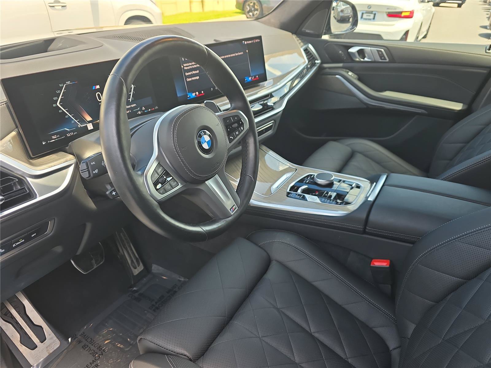 Certified 2024 BMW X7 xDrive40i w/ M Sport Package AWD/4WD image 19