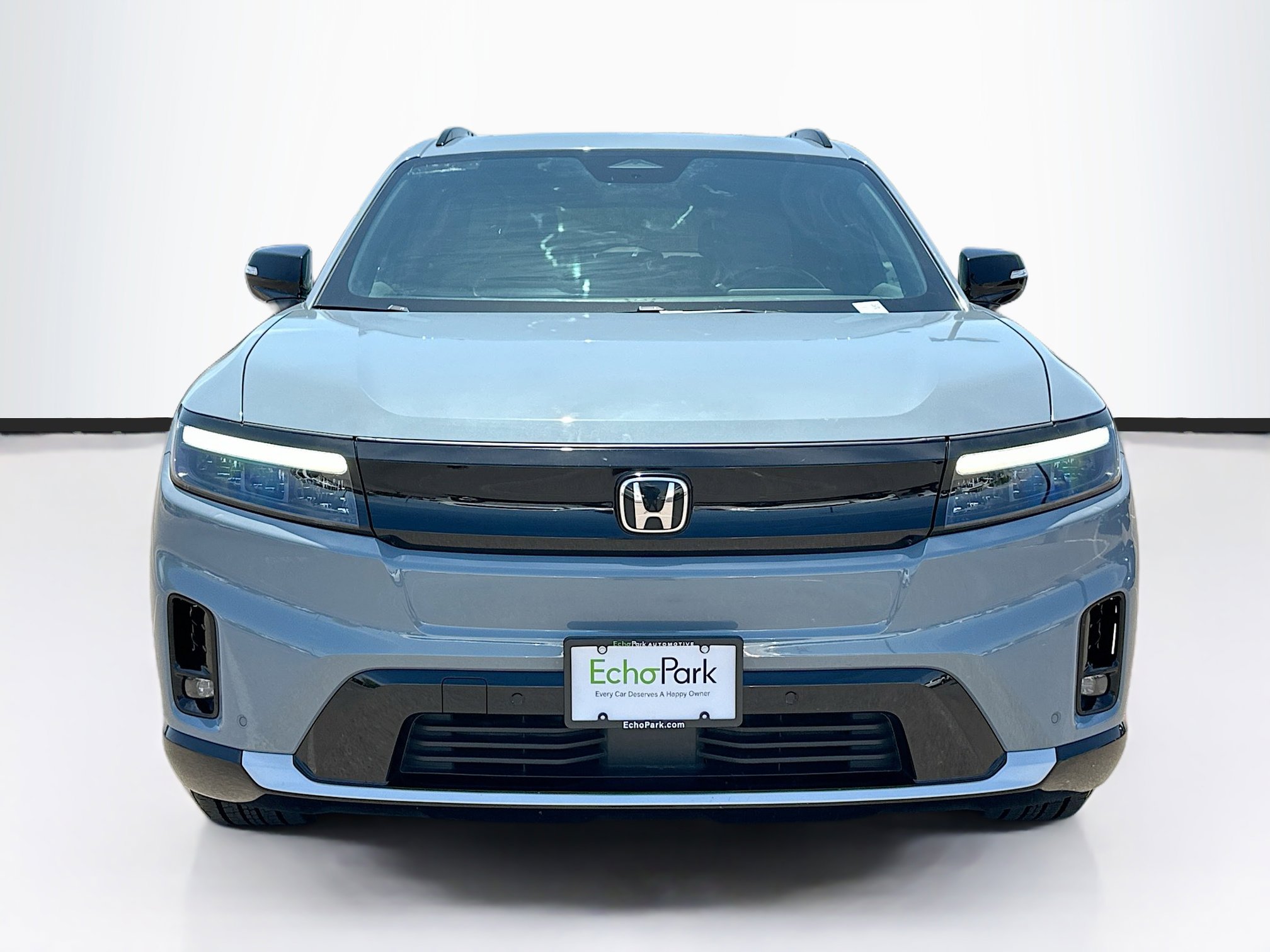 Used 2025 Honda Prologue Touring image 2