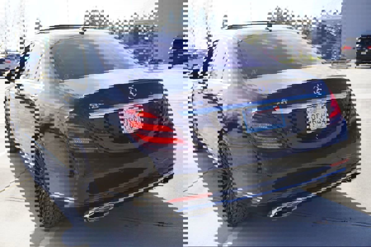 Used 2019 Mercedes-Benz S 450 Sedan w/ Premium Package image 11