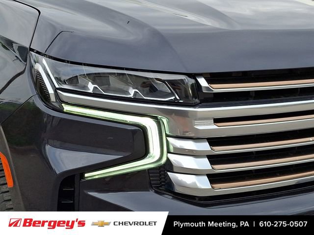 Certified 2024 Chevrolet Suburban High Country AWD/4WD image 11